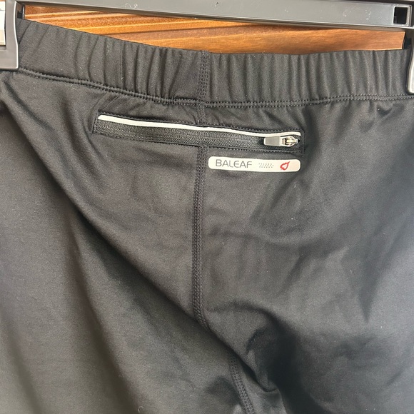 Baleaf Black Leggings - Picture 4 of 4